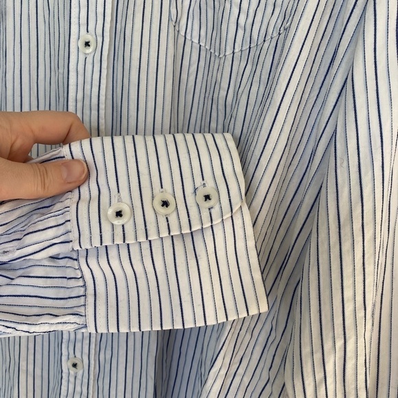 fender Guitars 🎸 Button Up Men’s Shirt with Rock & Roll Across front, Large - Picture 10 of 11